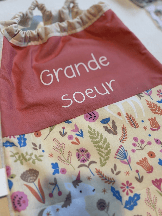 Bavoir enfant élastique